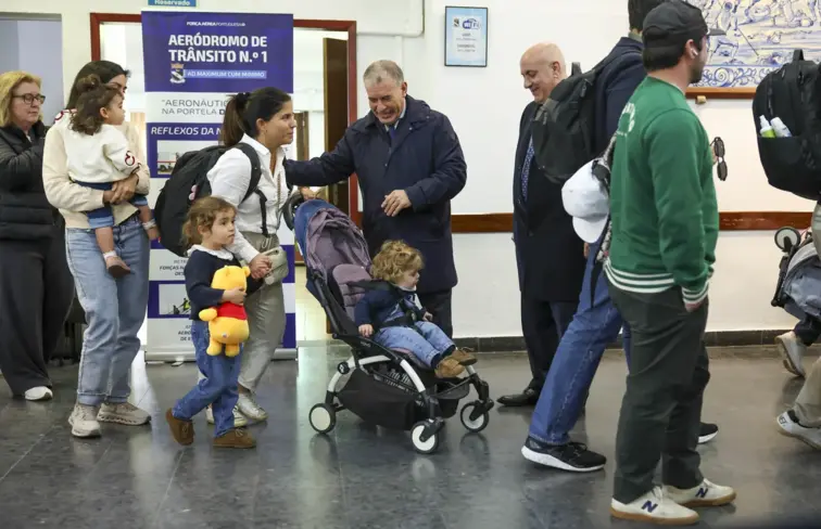 Portugueses repatriados acabados de aterrar em Lisboa